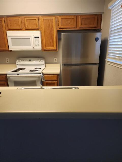 2835 Keller Springs, 502 Carrollton, TX photo 9