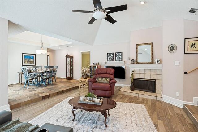 3816 Roman, Court Plano, TX photo 4