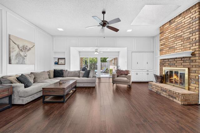 2409 Glen Morris, Road Carrollton, TX photo 18