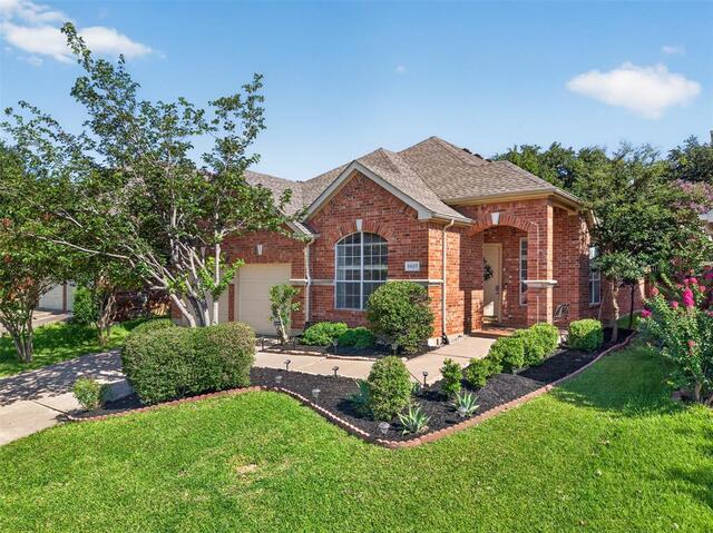 9827 Cliffside Drive, Irving, TX image