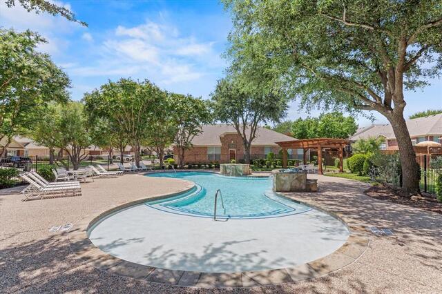 2821 Fordham, Road Plano, TX photo 38