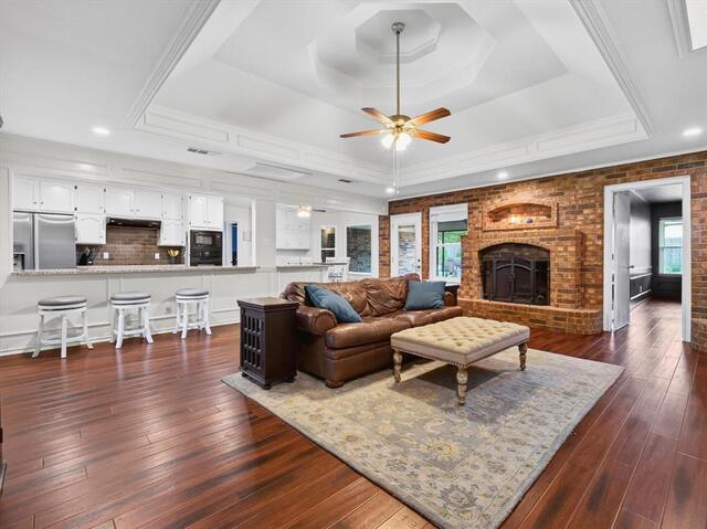 7304 Shady Hollow Lane, North Richland Hills, TX image