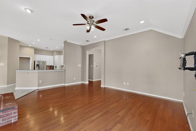 605 Oak Hollow Lane, Flower Mound, TX photo 11