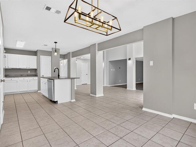 1104 Breezewood, Drive Lewisville, TX photo 16