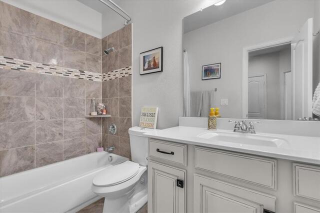 568 Hampshire, Drive Lewisville, TX photo 9
