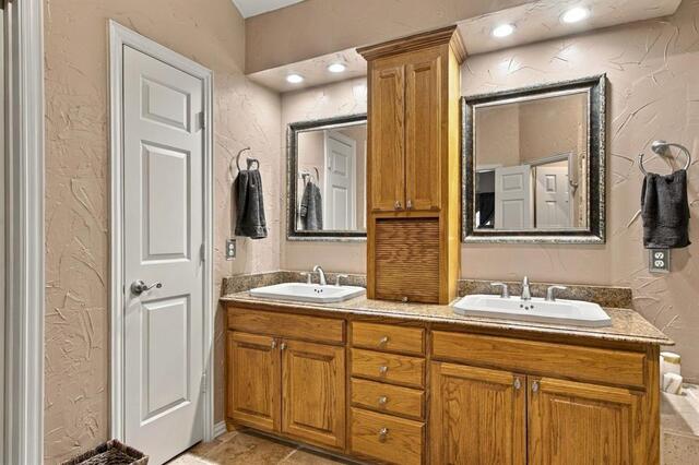 816 Rolling Meadows, Court Allen, TX photo 29