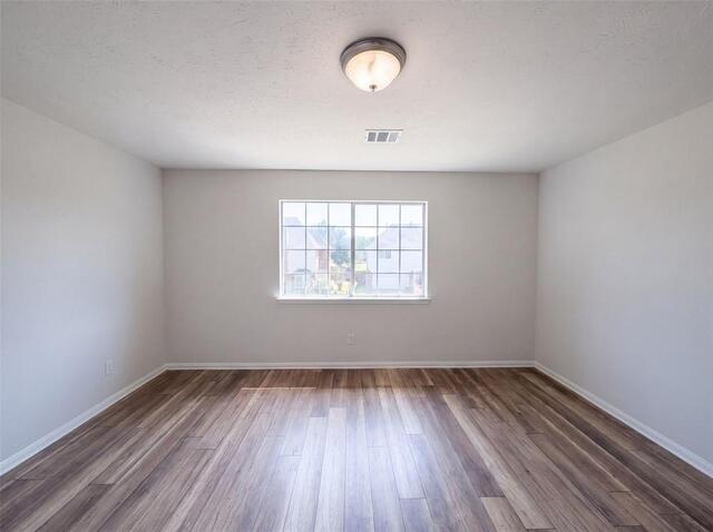 1231 Jeanette, Way Carrollton, TX photo 13