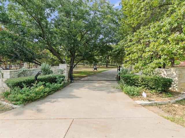 3105 E Briar, Lane Southlake, TX photo 36
