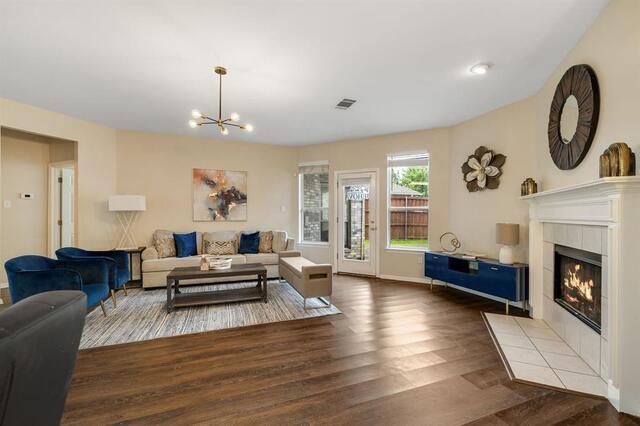 3152 Delaford, Drive Carrollton, TX photo 17
