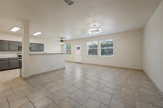 1905 Peppertree Drive, Little Elm, TX photo 5