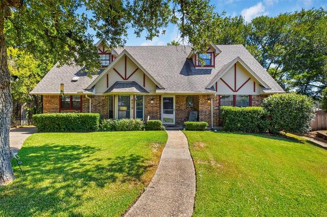 4219 Pleasant Oaks Court, Arlington, TX image
