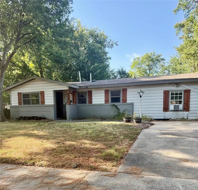 412 E Lovers Lane, Arlington, TX image