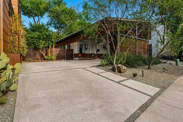 43 Vanguard Way, Dallas, TX image