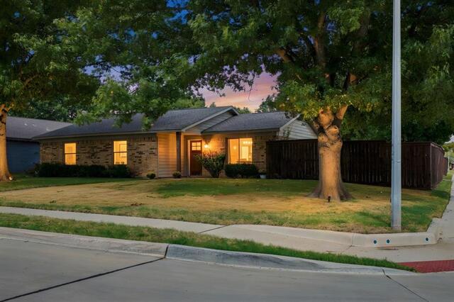 701 Lookout, Trail Plano, TX photo 2