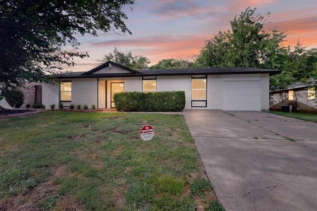 1402 Shelmar Drive, Arlington, TX image