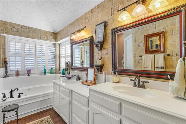 1324 Black Oak, Drive Carrollton, TX photo 23
