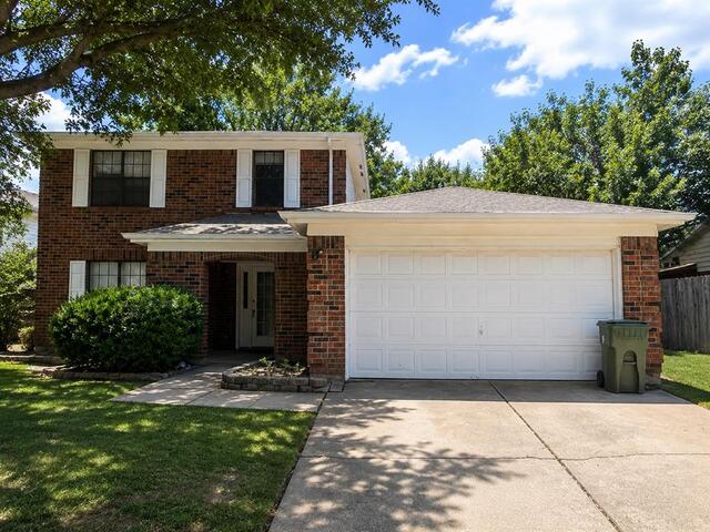 616 Valley Spring Drive, Arlington, TX image