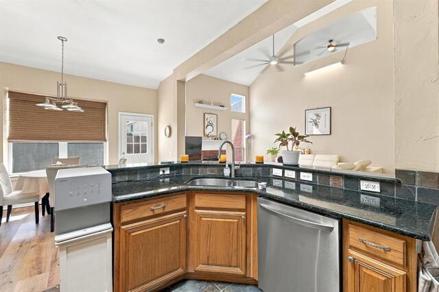 1320 Pinehurst, Drive Lewisville, TX photo 14