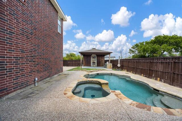 4020 Caldwell Avenue, The Colony, TX photo 32
