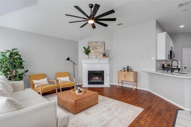 815 Bonnie, Court Allen, TX photo 8