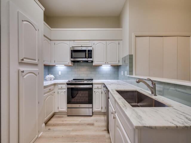 2522 Mallard, Cove Carrollton, TX photo 12