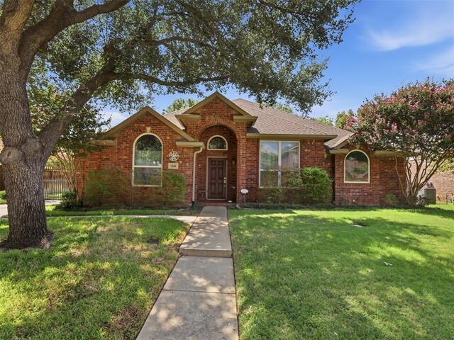 1408 Berne, Lane Lewisville, TX photo 29
