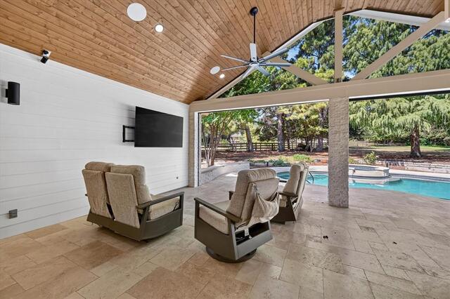 4901 Forest Hill Drive, Flower Mound, TX photo 12