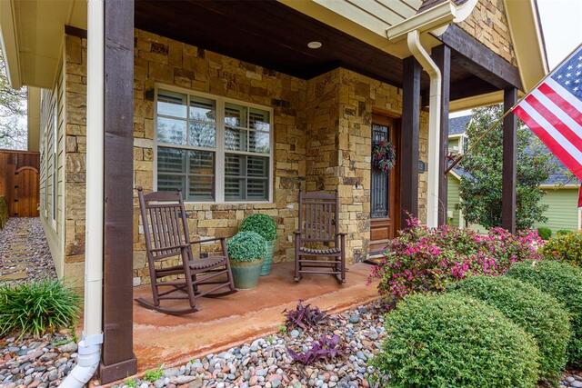 405 Dallas, Street Argyle, TX photo 2
