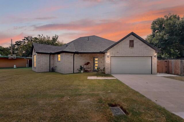 909 Marcellus Court, Arlington, TX image
