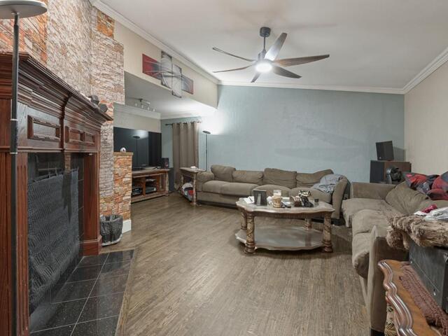 3218 Rose Hill, Road Carrollton, TX photo 8