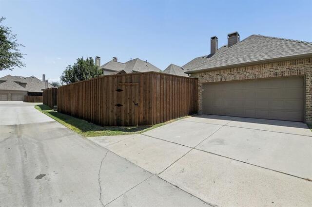 2105 Brandiles, Drive Lewisville, TX photo 23