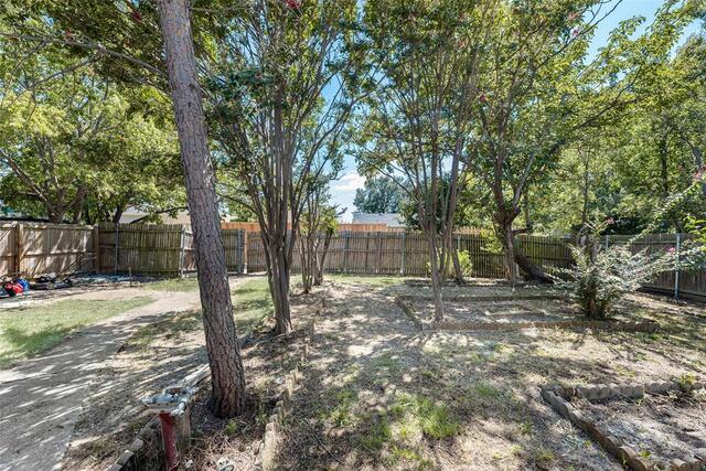 2002 Rose Hill, Road Carrollton, TX photo 26