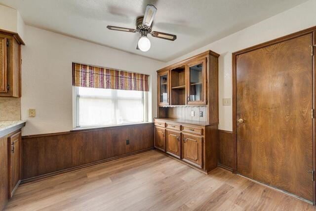 1616 Saxony, Place Carrollton, TX photo 11
