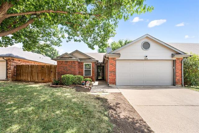 1428 Thistlewood Lane, Grapevine, TX image
