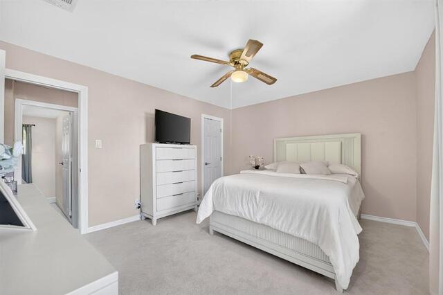 2010 Statler, Drive Carrollton, TX photo 14