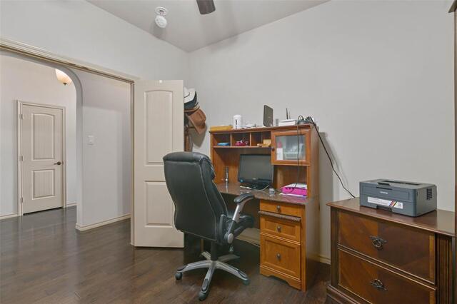 5813 Longmont, Drive Denton, TX photo 15