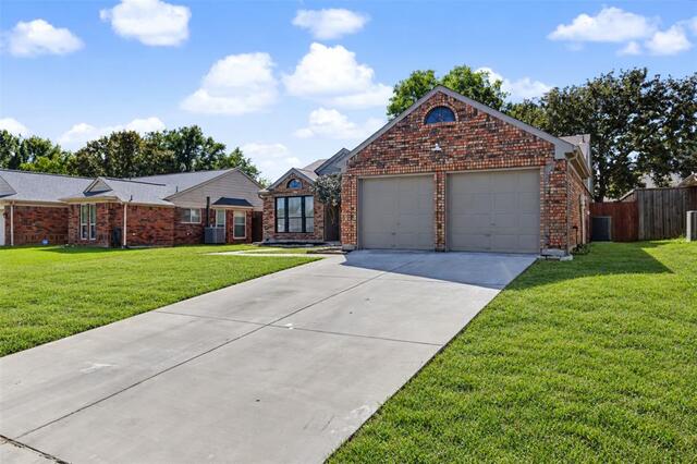 5317 Colonial Drive, Flower Mound, TX photo 4