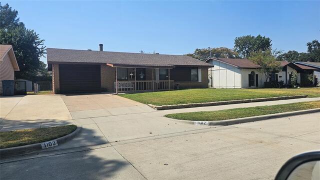 1102 Springwood, Drive Lewisville, TX photo 2