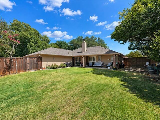2136 Goldfinch, Drive Lewisville, TX photo 5