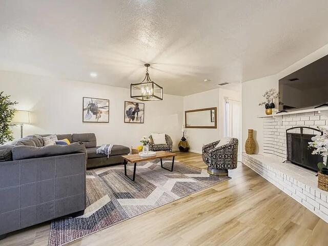 2001 Newbury Drive, Arlington, TX image