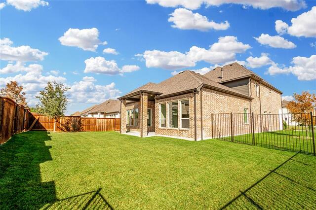 2001 Newton, Lane McKinney, TX photo 36