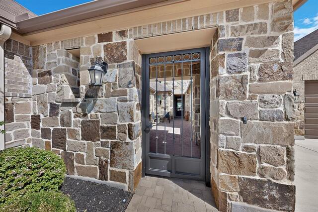 12204 Pepperidge, Avenue Denton, TX photo 3