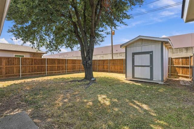 1444 Applegate, Drive Lewisville, TX photo 23