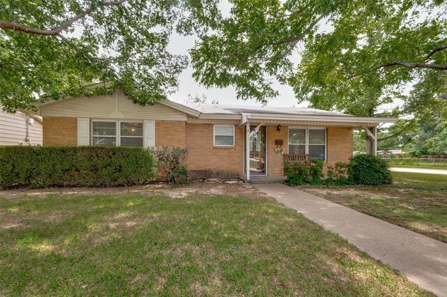 2002 Winthrop Street, Irving, TX image