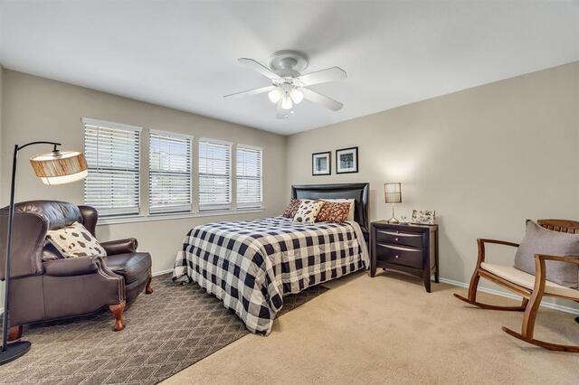 1121 Derbyshire, Place Carrollton, TX photo 34