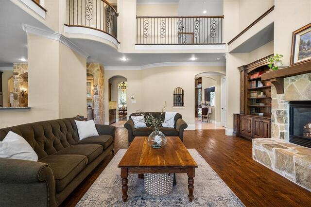 2301 Bella Lago Drive, Flower Mound, TX photo 10