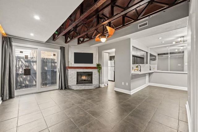 1100 Brighton Drive D, Arlington, TX image