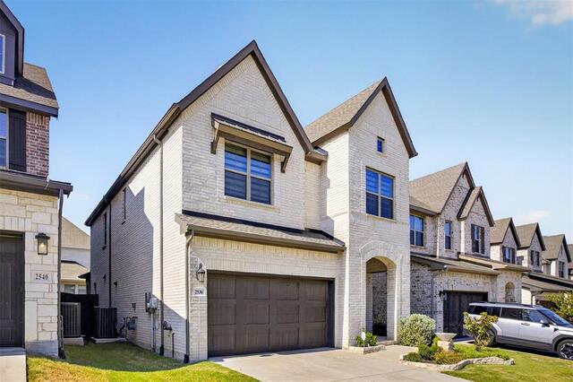 2536 Four Roses, Drive Lewisville, TX photo 3