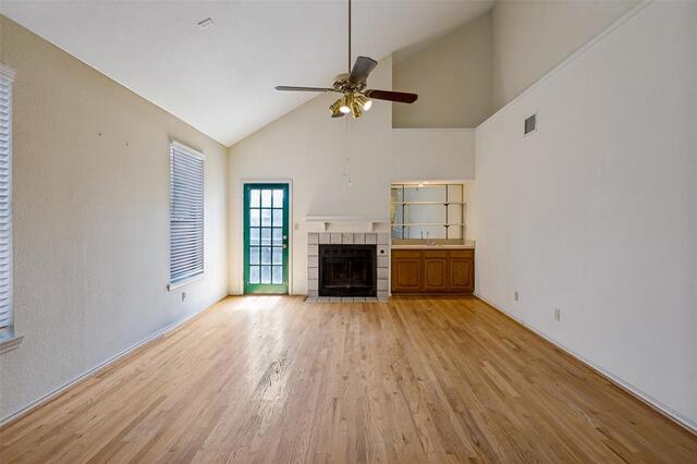 4315 Harvest Hill, Road Carrollton, TX photo 4