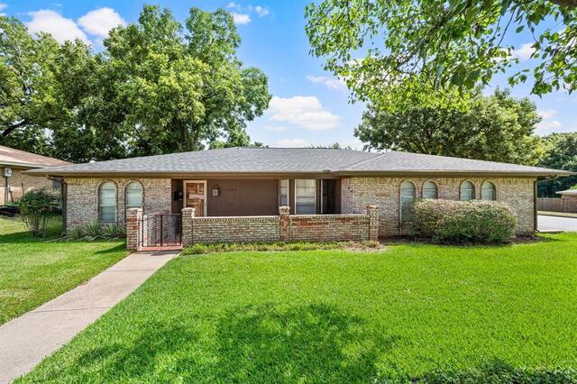 1002 Shady Brook Drive, Grapevine, TX image